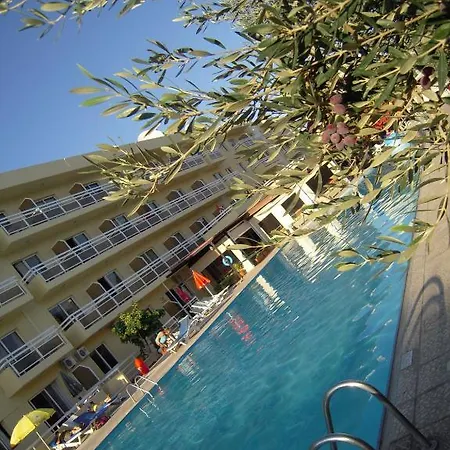Aparthotel Sunquest Gardens Holiday Limassol