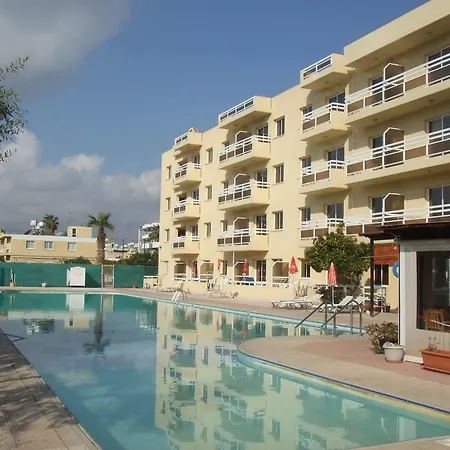 Sunquest Gardens Hotel apartamentowy Limassol