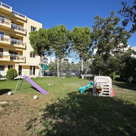 Hotel apartamentowy Sunquest Gardens
