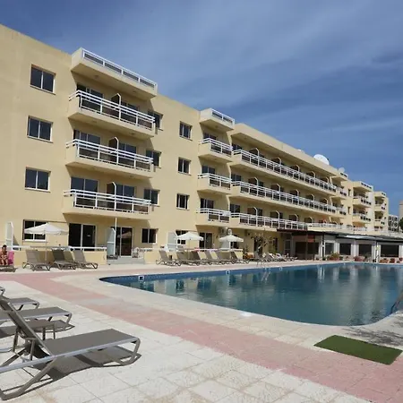 Sunquest Gardens Holiday