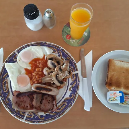 Sunquest Gardens アパートホテル リマソール