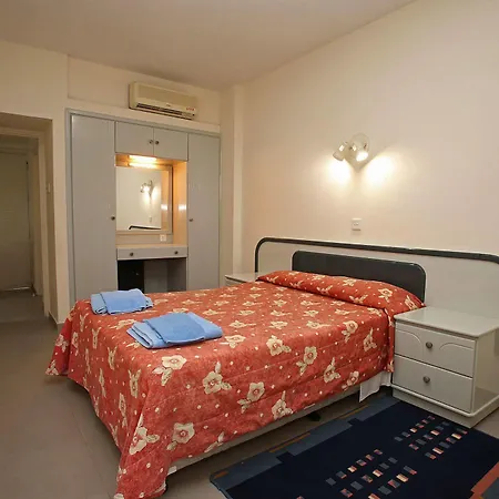 Апарт-отель Sunquest Gardens Holiday