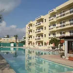 Sunquest Gardens Apartahotel Limassol