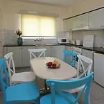 Sunquest Gardens Apartahotel Limassol