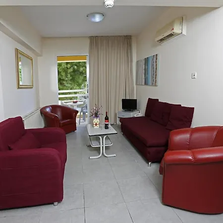 Sunquest Gardens Aparthotel