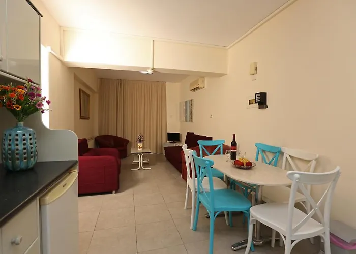 Apartahotel Sunquest Gardens Limassol